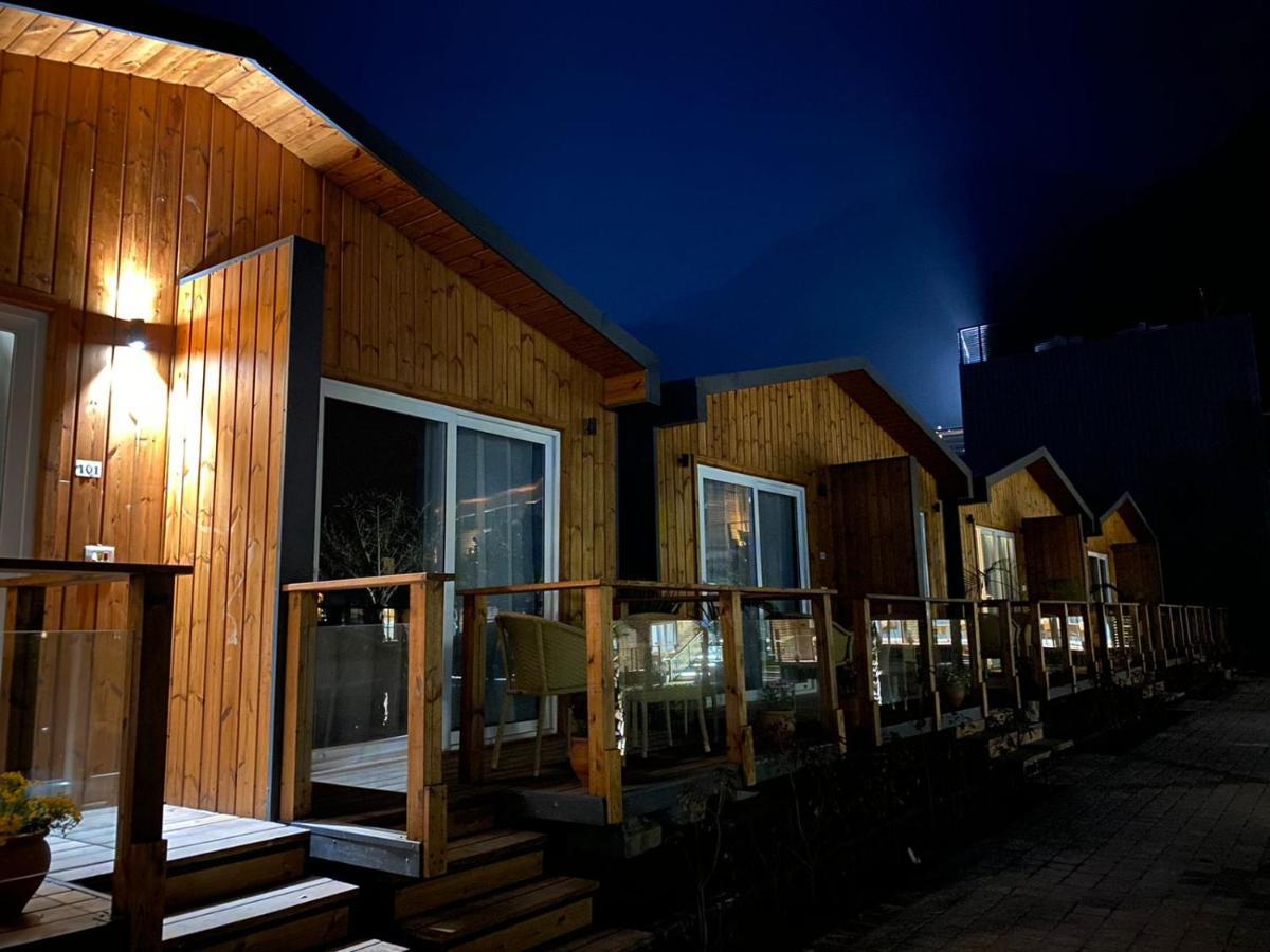 Justa Rasa Retreat & Spa Rishikesh Bijni Buitenkant foto